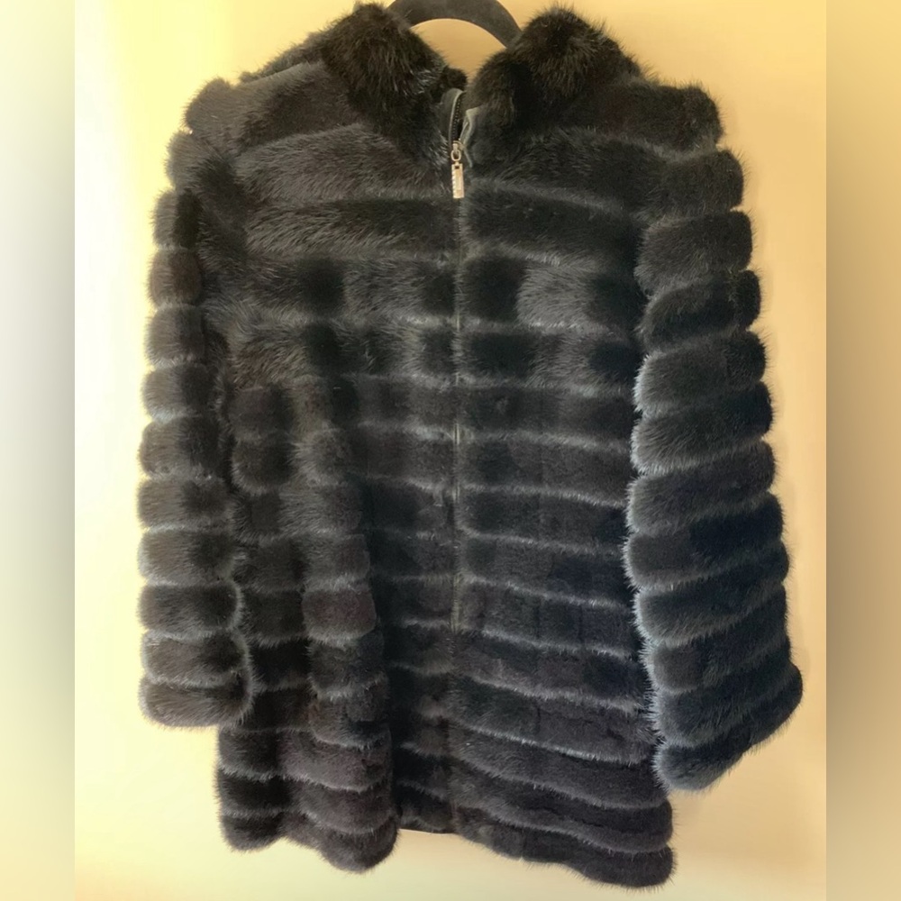 Womens Real Mink Fur Coat Jacket Black